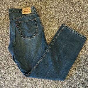 Men’s 505 Levi Strauss Regular Fit Dark Wash Denim Jeans